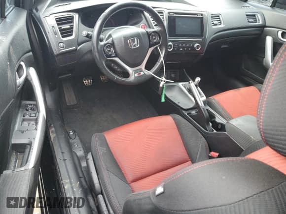 ✅ 2015 Honda Civic Si • VIN: 2HGFG4A58FH706582 • Лот: 91755525. Опубликован ранее на Copart с пробегом Не указан. Бесплатный доступ к архиву аукционных продаж из США и подробный отчёт об истории автомобиля на DreamBid. Изображение 8.