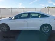 ✅ 2016 Hyundai Sonata 2.4L • VIN: 5NPE24AF2GH406109 • Лот: 43467303. Опубликован ранее на IAAI с пробегом 120 346 миль. Бесплатный доступ к архиву аукционных продаж из США и подробный отчёт об истории автомобиля на DreamBid. Изображение 14.