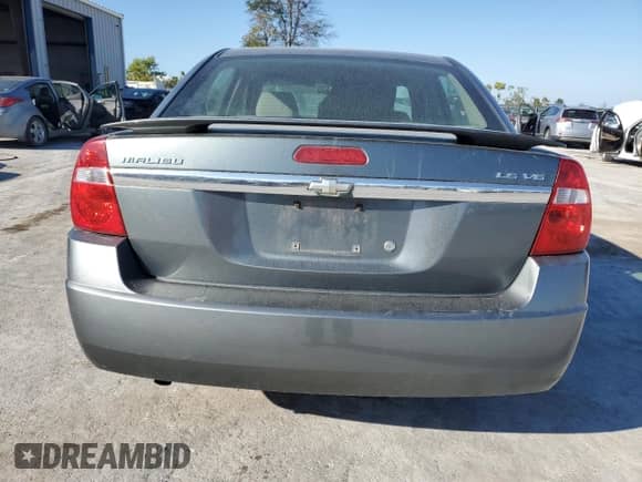 2005 Chevrolet Malibu LS z VIN 1G1ZT52805F261818, wystawiony jako Copart lot #86879855 z przebiegiem 97 589 mil mil oraz Szkoda całkowita • Salvage title. Historia ofert i sprzedaży dostępna na DreamBid. Obrazek 6.