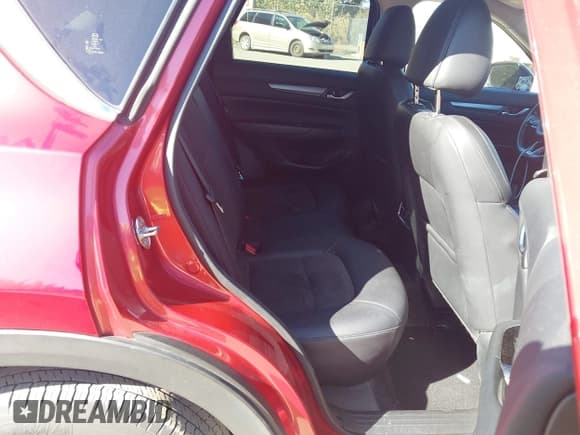 ✅ 2017 Mazda CX-5 Touring • VIN: JM3KFBCL4H0117849 • Lot: 43506794. Wystawiony na IAAI z przebiegiem 153 677 mil. Bezpłatny archiwum sprzedaży aukcyjnych z USA i szczegółowy raport historii pojazdu na DreamBid. Zdjęcie 8.