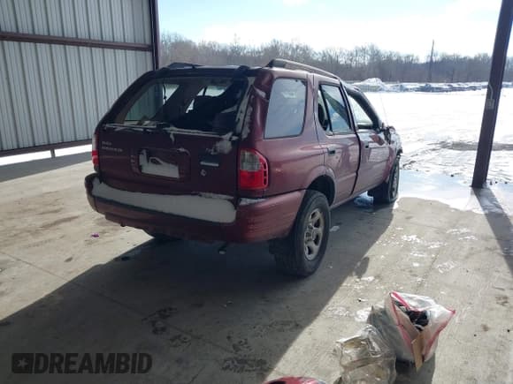 ✅ 2003 Isuzu Rodeo • VIN: 4S2CK58W534304195 • Lot: 41354536. Wystawiony na IAAI z przebiegiem Nie podano. Bezpłatny archiwum sprzedaży aukcyjnych z USA i szczegółowy raport historii pojazdu na DreamBid. Zdjęcie 4.