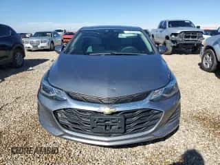 2019 Chevrolet Cruze LT z VIN 1G1BE5SMXK7136758, wystawiony jako Copart lot #82770765 z przebiegiem 132 017 mil mil oraz Szkoda całkowita • Salvage title. Historia ofert i sprzedaży dostępna na DreamBid. Obrazek 5.
