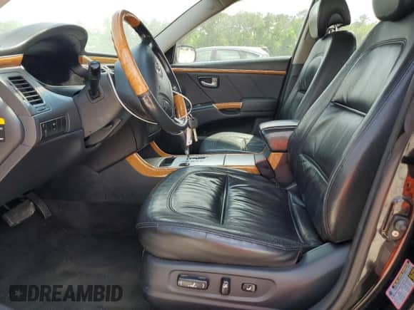 2006 Hyundai Azera SE с VIN KMHFC46F66A077474, выставлен на аукционе Copart как лот 54498015 с пробегом 211 912 миль миль и Списание • Salvage title. История ставок и продаж доступна на DreamBid. Изображение 7.