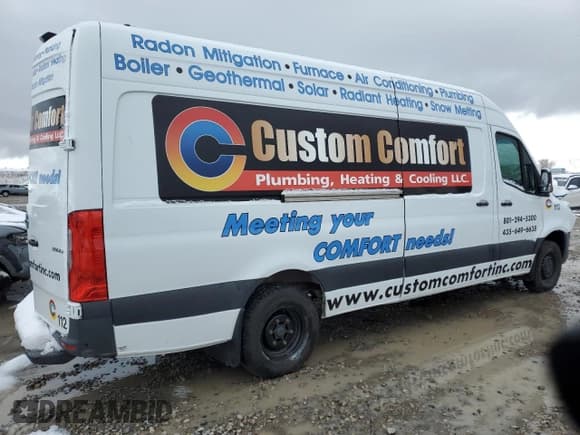 ✅ 2020 Freightliner Sprinter • VIN: W2Y5ECHY1LT039085 • Lot: 49154725. Wystawiony na Copart z przebiegiem Nie podano. Bezpłatny archiwum sprzedaży aukcyjnych z USA i szczegółowy raport historii pojazdu na DreamBid. Zdjęcie 3.