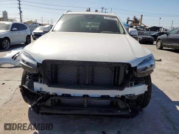 ✅ 2024 Volvo XC90 Plus Bright Theme • VIN: YV4H60CE7R1233824 • Lot: 65159695. Listed on Copart with 12,268 mi. Free auction sales archive from the USA and detailed vehicle history report at DreamBid. Image 5.