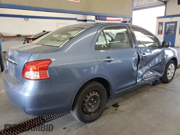 ✅ 2009 Toyota Yaris • VIN: JTDBT903891313710 • Лот: 80753565. Опубликован ранее на Copart с пробегом 149 411 миль. Бесплатный доступ к архиву аукционных продаж из США и подробный отчёт об истории автомобиля на DreamBid. Изображение 3.