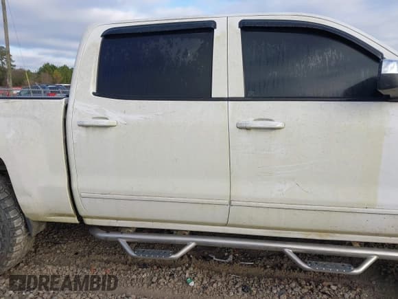 ✅ 2015 Chevrolet Silverado 1500 LT • VIN: 3GCUKREC9FG112464 • Лот: 43815219. Опубликован ранее на IAAI с пробегом Не указан. Бесплатный доступ к архиву аукционных продаж из США и подробный отчёт об истории автомобиля на DreamBid. Изображение 12.