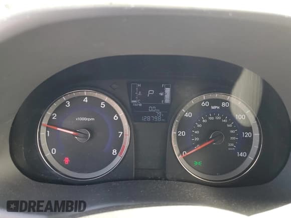 ✅ 2016 Hyundai Accent SE • VIN: KMHCT4AE3GU044420 • Лот: 61455924. Опубликован ранее на Copart с пробегом 128 798 миль. Бесплатный доступ к архиву аукционных продаж из США и подробный отчёт об истории автомобиля на DreamBid. Изображение 9.