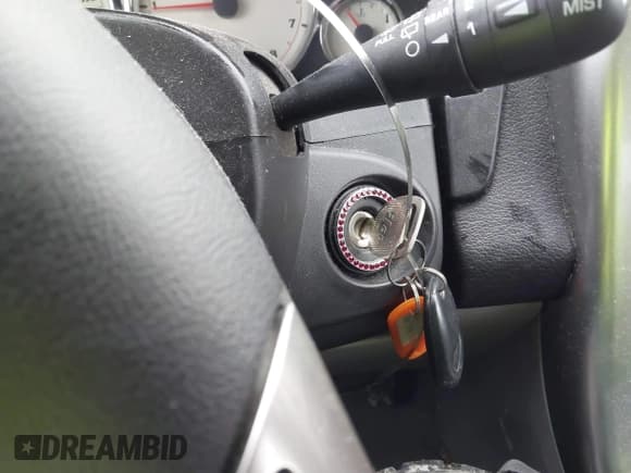 ✅ 2007 Saturn VUE I4 • VIN: 5GZCZ33D77S856735 • Lot: 41339272. Wystawiony na IAAI z przebiegiem 128 434 mil. Bezpłatny archiwum sprzedaży aukcyjnych z USA i szczegółowy raport historii pojazdu na DreamBid. Zdjęcie 11.