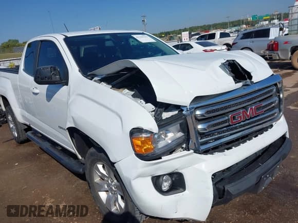 ✅ 2016 GMC Canyon 2WD SLE • VIN: 1GTH5CE34G1394941 • Лот: 43290343. Опубликован ранее на IAAI с пробегом 72 841 миль. Бесплатный доступ к архиву аукционных продаж из США и подробный отчёт об истории автомобиля на DreamBid. Изображение 1.