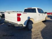 ✅ 2021 Chevrolet Silverado 1500 Work Truck • VIN: 1GCRYAEF5MZ323027 • Lot: 43484331. Wystawiony na IAAI z przebiegiem Nie podano. Bezpłatny archiwum sprzedaży aukcyjnych z USA i szczegółowy raport historii pojazdu na DreamBid. Zdjęcie 4.