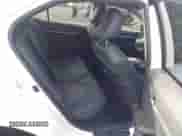 2023 Toyota Camry Hybrid SE с VIN 4T1S31AK8PU602102, выставлен на аукционе IAAI как лот 43171785 с пробегом 52 865 миль миль и . История ставок и продаж доступна на DreamBid. Изображение 8.