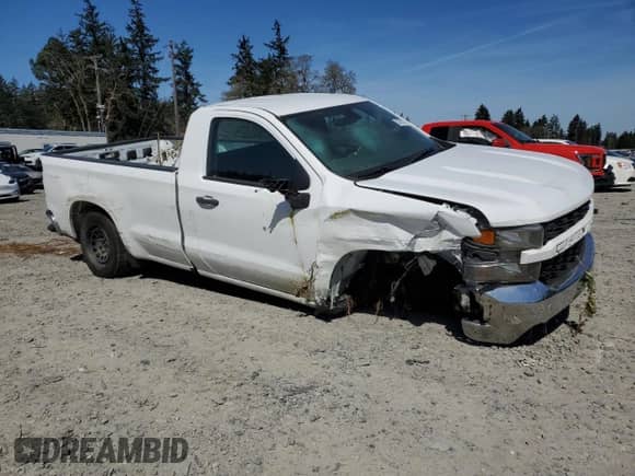 2022 Chevrolet Silverado 1500 Work Truck z VIN 3GCNWAED0NG178354, wystawiony jako Copart lot #53003255 z przebiegiem 21 068 mil mil oraz Czysty tytuł • Clean title. Historia ofert i sprzedaży dostępna na DreamBid. Obrazek 4.