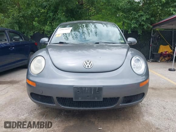 ✅ 2006 Volkswagen Beetle • VIN: 3VWRR31C06M400957 • Lot: 42815849. Wystawiony na IAAI z przebiegiem 198 653 mil. Bezpłatny archiwum sprzedaży aukcyjnych z USA i szczegółowy raport historii pojazdu na DreamBid. Zdjęcie 6.