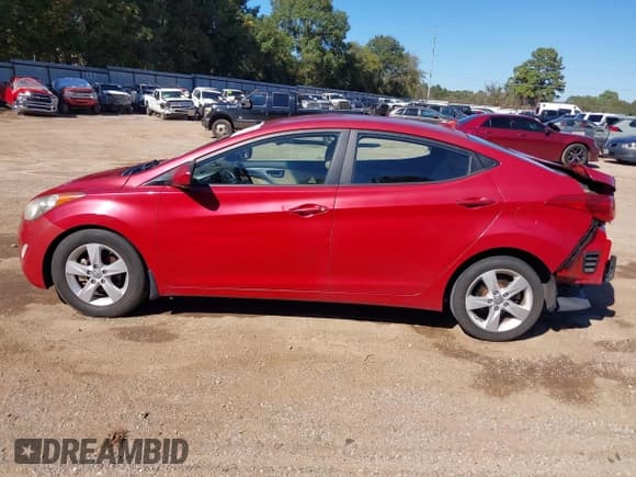 ✅ 2013 Hyundai Elantra Limited • VIN: KMHDH4AE3DU950245 • Лот: 43476701. Опубликован ранее на IAAI с пробегом 122 566 миль. Бесплатный доступ к архиву аукционных продаж из США и подробный отчёт об истории автомобиля на DreamBid. Изображение 15.