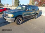 ✅ 1998 Mercury Mountaineer • VIN: 4M2ZU52P5WUJ27535 • Lot: 43847434. Listed on IAAI with 186,479 mi. Free auction sales archive from the USA and detailed vehicle history report at DreamBid. Image 2.