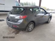 ✅ 2013 Mazda 3 i Touring • VIN: JM1BL1LP8D1738868 • Лот: 43429636. Опубликован ранее на IAAI с пробегом 96 997 миль. Бесплатный доступ к архиву аукционных продаж из США и подробный отчёт об истории автомобиля на DreamBid. Изображение 4.