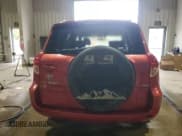 ✅ 2008 Toyota RAV4 • VIN: JTMBD35V385158544 • Lot: 89802825. Wystawiony na Copart z przebiegiem 165 992 mil. Bezpłatny archiwum sprzedaży aukcyjnych z USA i szczegółowy raport historii pojazdu na DreamBid. Zdjęcie 6.