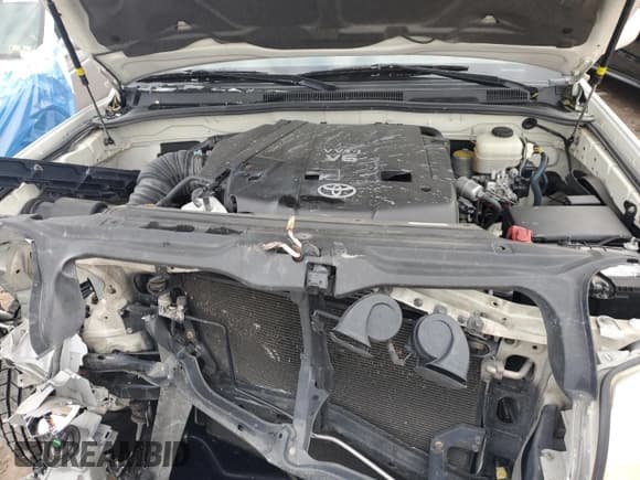 ✅ 2008 Toyota 4Runner Limited • VIN: JTEBU17R58K031845 • Лот: 91036895. Опубликован ранее на Copart с пробегом 239 118 миль. Бесплатный доступ к архиву аукционных продаж из США и подробный отчёт об истории автомобиля на DreamBid. Изображение 12.