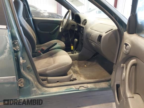 ✅ 1998 Chevrolet Metro Lsi • VIN: 2C1MR5225W6734147 • Лот: 43727340. Опубликован ранее на IAAI с пробегом 213 033 миль. Бесплатный доступ к архиву аукционных продаж из США и подробный отчёт об истории автомобиля на DreamBid. Изображение 5.