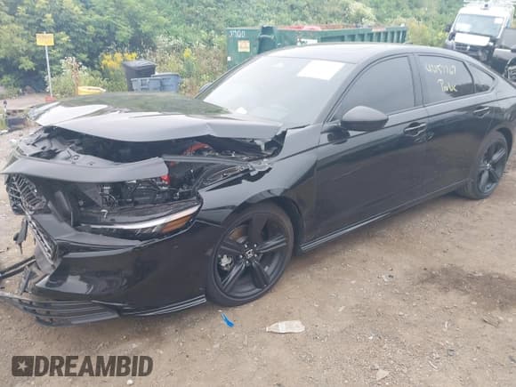 ✅ 2025 Honda Accord Sport-L • VIN: 1HGCY2F77SA023697 • Lot: 43157767. Wystawiony na IAAI z przebiegiem 18 284 mil. Bezpłatny archiwum sprzedaży aukcyjnych z USA i szczegółowy raport historii pojazdu na DreamBid. Zdjęcie 2.