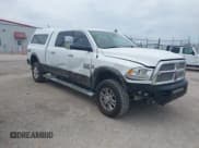 ✅ 2017 Ram 2500 Laramie • VIN: 3C6UR5NLXHG733985 • Lot: 42900477. Wystawiony na IAAI z przebiegiem 196 647 mil. Bezpłatny archiwum sprzedaży aukcyjnych z USA i szczegółowy raport historii pojazdu na DreamBid. Zdjęcie 1.