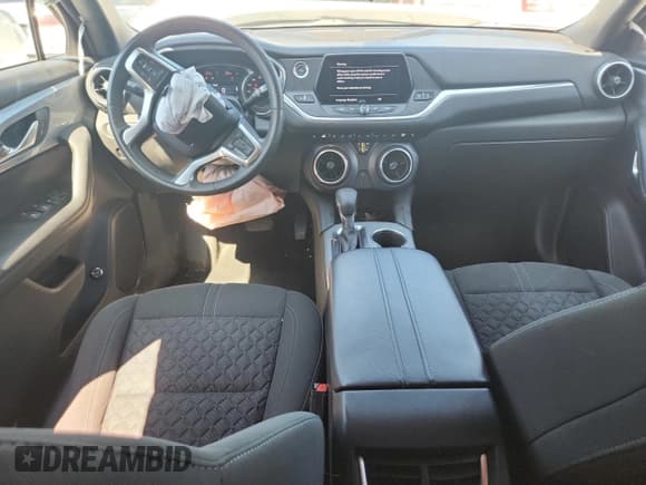 ✅ 2021 Chevrolet Blazer LT • VIN: 3GNKBCR4XMS526443 • Lot: 68531105. Listed on Copart with 39,334 mi. Free auction sales archive from the USA and detailed vehicle history report at DreamBid. Image 8.