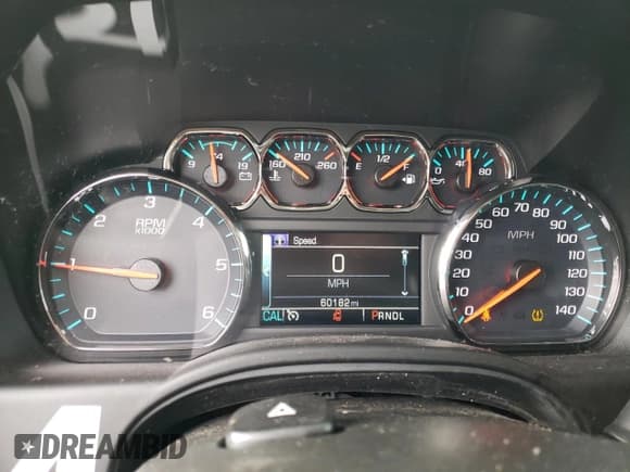 ✅ 2020 Chevrolet Suburban Commercial • VIN: 1GNSKKEC8LR163374 • Lot: 41493935. Wystawiony na Copart z przebiegiem 60 182 mil. Bezpłatny archiwum sprzedaży aukcyjnych z USA i szczegółowy raport historii pojazdu na DreamBid. Zdjęcie 9.