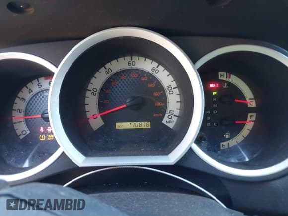 ✅ 2014 Toyota Tacoma PreRunner • VIN: 5TFJU4GN5EX058881 • Lot: 43603920. Listed on IAAI with 170,876 mi. Free auction sales archive from the USA and detailed vehicle history report at DreamBid. Image 7.