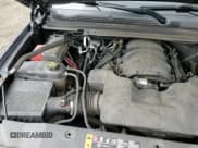 ✅ 2019 Chevrolet Suburban LT • VIN: 1GNSCHKC7KR154376 • Lot: 93714755. Wystawiony na Copart z przebiegiem 138 586 mil. Bezpłatny archiwum sprzedaży aukcyjnych z USA i szczegółowy raport historii pojazdu na DreamBid. Zdjęcie 14.