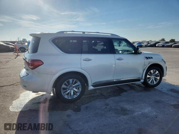 ✅ 2016 Infiniti QX80 • VIN: JN8AZ2NDXG9801191 • Lot: 92753455. Wystawiony na Copart z przebiegiem 88 576 mil. Bezpłatny archiwum sprzedaży aukcyjnych z USA i szczegółowy raport historii pojazdu na DreamBid. Zdjęcie 3.