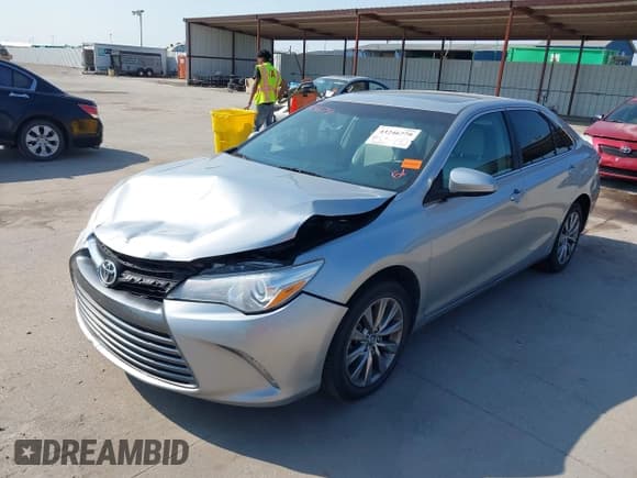 ✅ 2017 Toyota Camry SE • VIN: 4T1BF1FK5HU699485 • Lot: 43246779. Listed on IAAI with 113,852 mi. Free auction sales archive from the USA and detailed vehicle history report at DreamBid. Image 18.