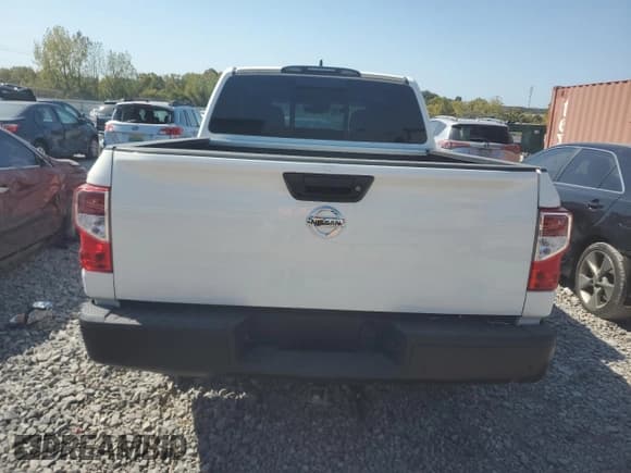 ✅ 2022 Nissan Titan SV • VIN: 1N6AA1EEXNN106670 • Лот: 75882384. Опубликован ранее на Copart с пробегом 16 441 миль. Бесплатный доступ к архиву аукционных продаж из США и подробный отчёт об истории автомобиля на DreamBid. Изображение 6.