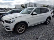 ✅ 2019 BMW X3 sDrive30i • VIN: 5UXTR7C56KLF26915 • Лот: 87270765. Опубликован ранее на Copart с пробегом 157 782 миль. Бесплатный доступ к архиву аукционных продаж из США и подробный отчёт об истории автомобиля на DreamBid. Изображение 1.