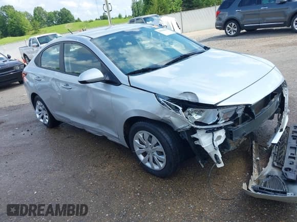 ✅ 2020 Hyundai Accent SE • VIN: 3KPC24A61LE100914 • Лот: 39553016. Опубликован ранее на IAAI с пробегом 74 633 миль. Бесплатный доступ к архиву аукционных продаж из США и подробный отчёт об истории автомобиля на DreamBid. Изображение 1.