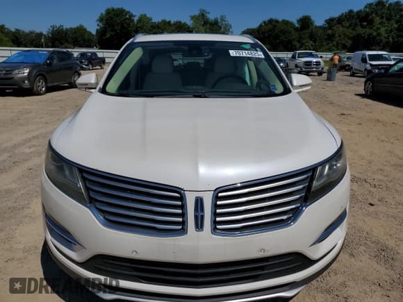 ✅ 2015 Lincoln MKC • VIN: 5LMCJ1A94FUJ22822 • Lot: 70714825. Listed on Copart with 146,500 mi. Free auction sales archive from the USA and detailed vehicle history report at DreamBid. Image 5.