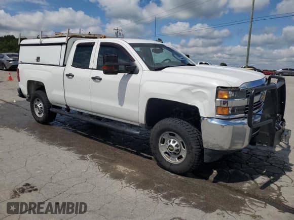 ✅ 2018 Chevrolet Silverado 2500HD Work Truck • VIN: 1GC2KUEG5JZ159898 • Лот: 66037865. Опубликован ранее на Copart с пробегом 208 499 миль. Бесплатный доступ к архиву аукционных продаж из США и подробный отчёт об истории автомобиля на DreamBid. Изображение 4.