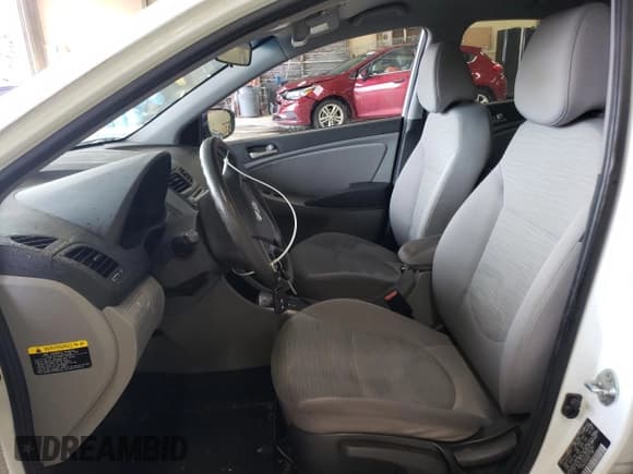 ✅ 2016 Hyundai Accent SE • VIN: KMHCT4AE3GU092242 • Лот: 73376044. Опубликован ранее на Copart с пробегом 151 022 миль. Бесплатный доступ к архиву аукционных продаж из США и подробный отчёт об истории автомобиля на DreamBid. Изображение 7.