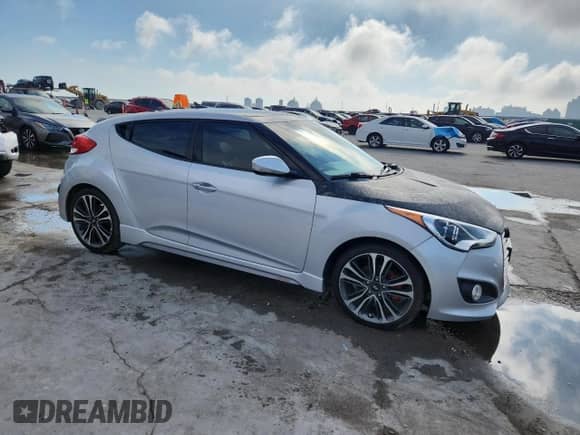 2016 Hyundai Veloster Turbo with VIN KMHTC6AE0GU257353, listed as a Copart auction lot 85751845 with 82,152 mi miles and Salvage title. Bid and sale history available at DreamBid. Image 4.