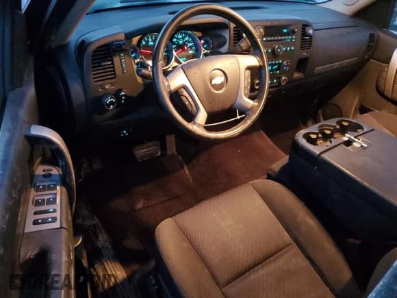 ✅ 2011 Chevrolet Silverado 1500 LT • VIN: 1GCVKSE26BZ340631 • Lot: 41606345. Listed on Copart with 183,277 mi. Free auction sales archive from the USA and detailed vehicle history report at DreamBid. Image 8.