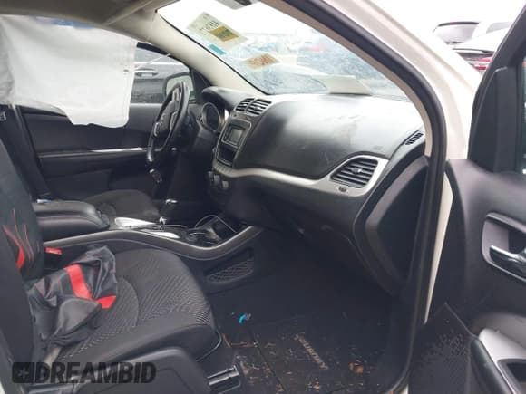 ✅ 2017 Dodge Journey SXT • VIN: 3C4PDCBG2HT580509 • Lot: 41836271. Listed on IAAI with Not provided. Free auction sales archive from the USA and detailed vehicle history report at DreamBid. Image 5.