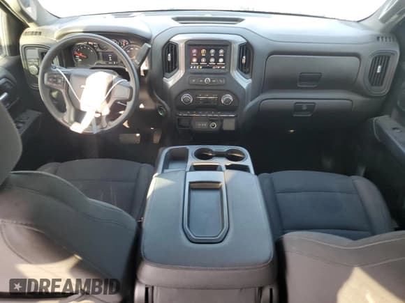 ✅ 2022 Chevrolet Silverado 1500 Custom • VIN: 1GCPABEK3NZ606123 • Лот: 81858315. Опубликован ранее на Copart с пробегом 62 835 миль. Бесплатный доступ к архиву аукционных продаж из США и подробный отчёт об истории автомобиля на DreamBid. Изображение 8.