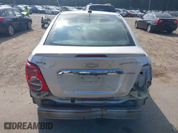 ✅ 2015 Chevrolet Sonic LTZ • VIN: 1G1JE5SB5F4208001 • Лот: 43265980. Размещён на IAAI с пробегом 112 924 миль миль. Получите бесплатный доступ к архиву аукционных продаж из США и посмотрите подробный отчёт об истории автомобиля на DreamBid. Изображение 6.