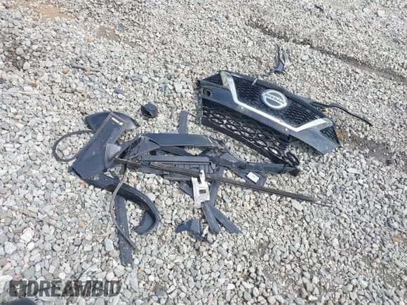 ✅ 2024 BMW 2 Series 230i • VIN: 3MW23CM05R8E25175 • Lot: 41803015. Listed on IAAI with 18,601 mi. Free auction sales archive from the USA and detailed vehicle history report at DreamBid. Image 12.