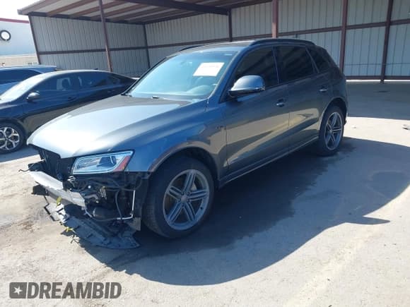 ✅ 2016 Audi Q5 Premium Plus • VIN: WA1DVAFP7GA005725 • Лот: 41620926. Опубликован ранее на IAAI с пробегом 138 050 миль. Бесплатный доступ к архиву аукционных продаж из США и подробный отчёт об истории автомобиля на DreamBid. Изображение 2.
