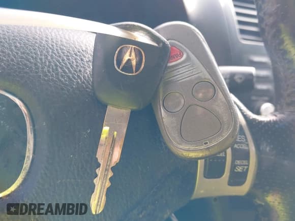 ✅ 2008 Acura TSX • VIN: JH4CL96888C018115 • Lot: 43858456. Listed on IAAI with 253,000 mi. Free auction sales archive from the USA and detailed vehicle history report at DreamBid. Image 11.