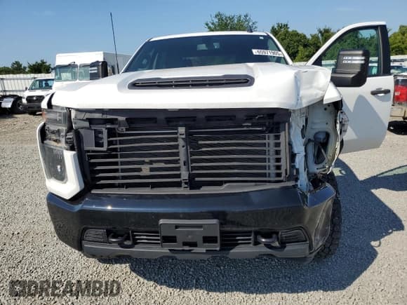 ✅ 2021 Chevrolet Silverado 2500HD Custom • VIN: 1GC4YME74MF288597 • Lot: 65971905. Wystawiony na Copart z przebiegiem 58 694 mil. Bezpłatny archiwum sprzedaży aukcyjnych z USA i szczegółowy raport historii pojazdu na DreamBid. Zdjęcie 11.