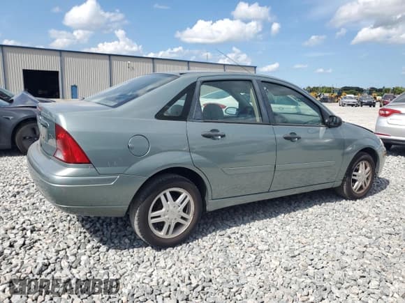 ✅ 2004 Ford Focus ZTS • VIN: 1FAFP38Z04W119041 • Lot: 62460295. Listed on Copart with 171,814 mi. Free auction sales archive from the USA and detailed vehicle history report at DreamBid. Image 3.