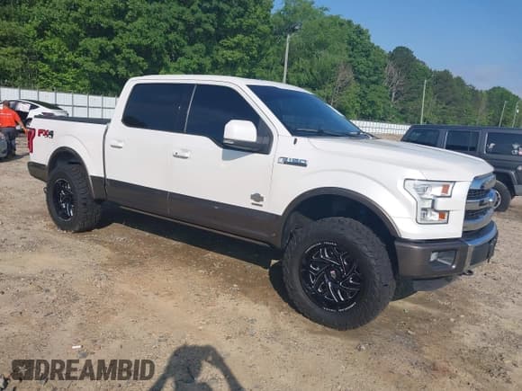 ✅ 2015 Ford F-150 XLT • VIN: 1FTEW1EG1FFC61434 • Lot: 42137771. Wystawiony na IAAI z przebiegiem Nie podano. Bezpłatny archiwum sprzedaży aukcyjnych z USA i szczegółowy raport historii pojazdu na DreamBid. Zdjęcie 1.