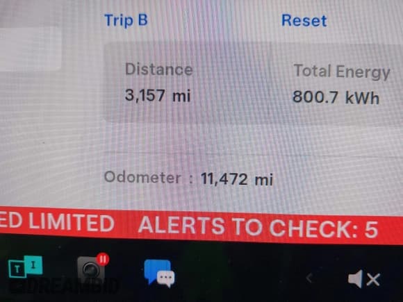 ✅ 2024 Tesla Model 3 • VIN: 5YJ3E1EA9RF737721 • Лот: 43581026. Опубликован ранее на IAAI с пробегом 11 472 миль. Бесплатный доступ к архиву аукционных продаж из США и подробный отчёт об истории автомобиля на DreamBid. Изображение 15.
